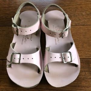 Salt Water Sandals Girls Size 9